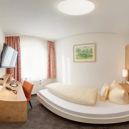 Steigenhaus Отель Untermunkheim